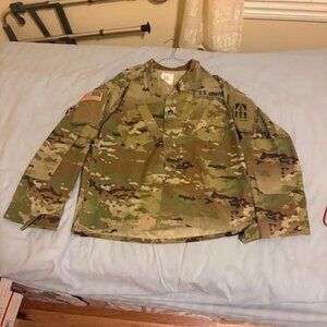 US Army Combat Uniform Coat Large Reg Camo OCP Multicam Utility Insect Guard